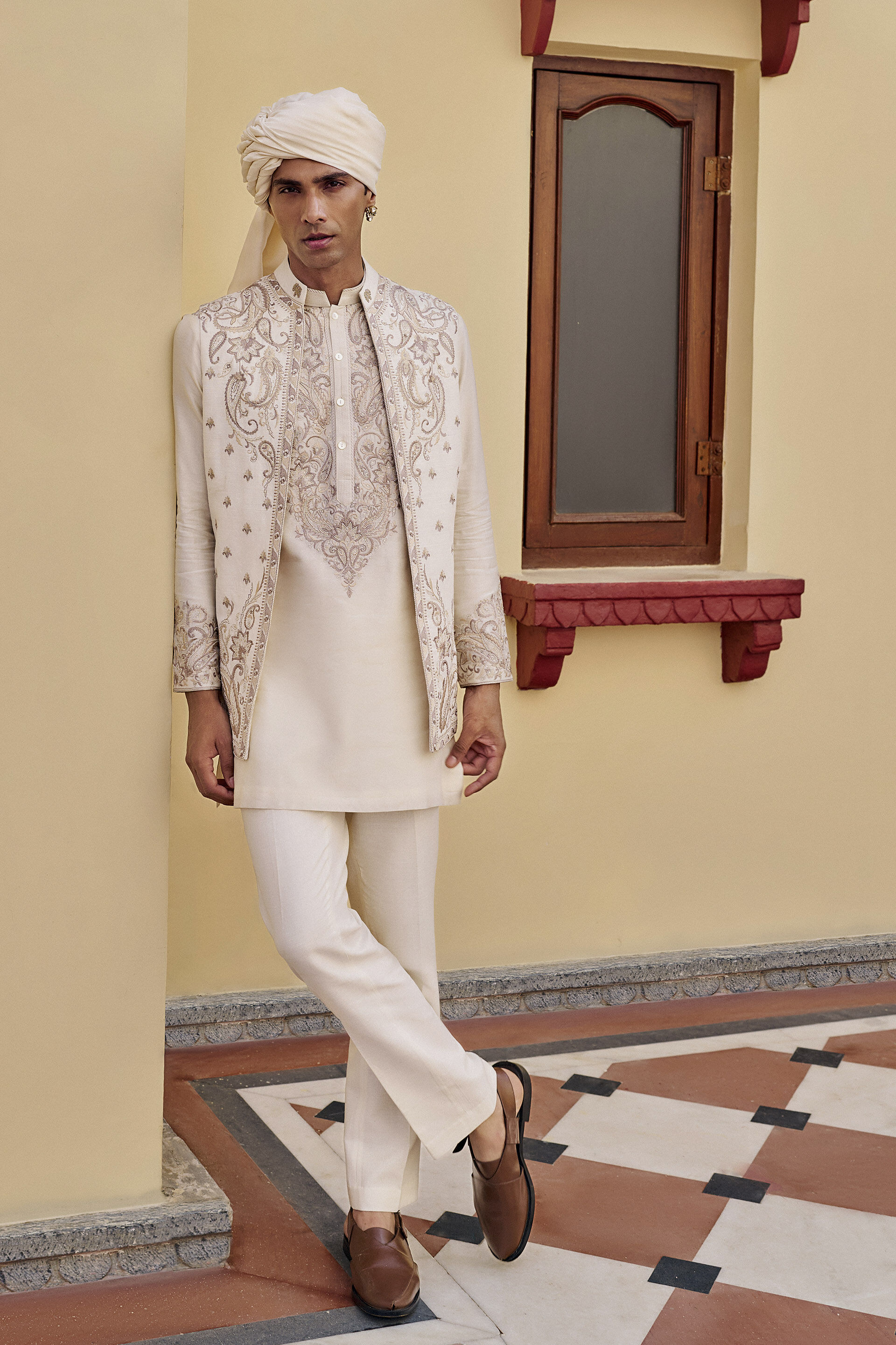 Homecoming Embroidered Silk Nehru Jacket - Off White
